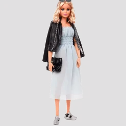 Barbie @BarbieStyle Doll 1