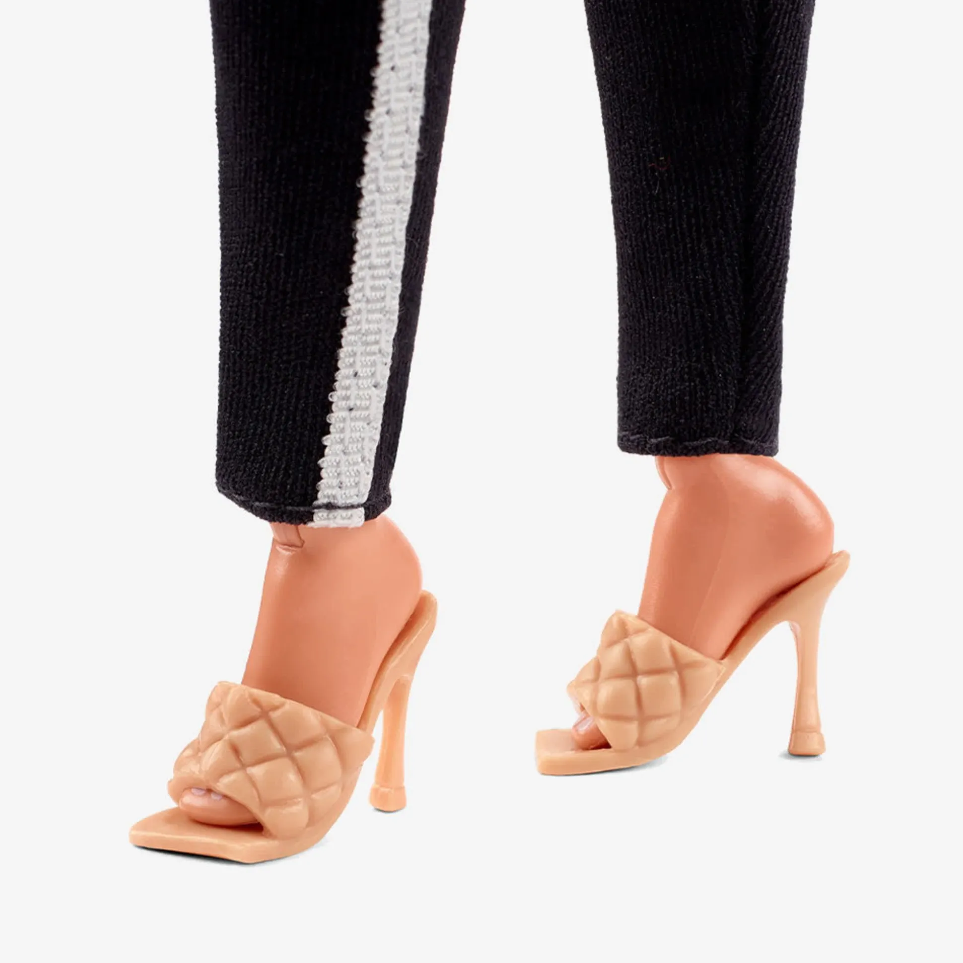 Barbie @BarbieStyle Doll 3