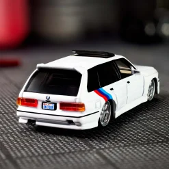 Hot Wheels Elite 64 1990 BMW 318i Touring