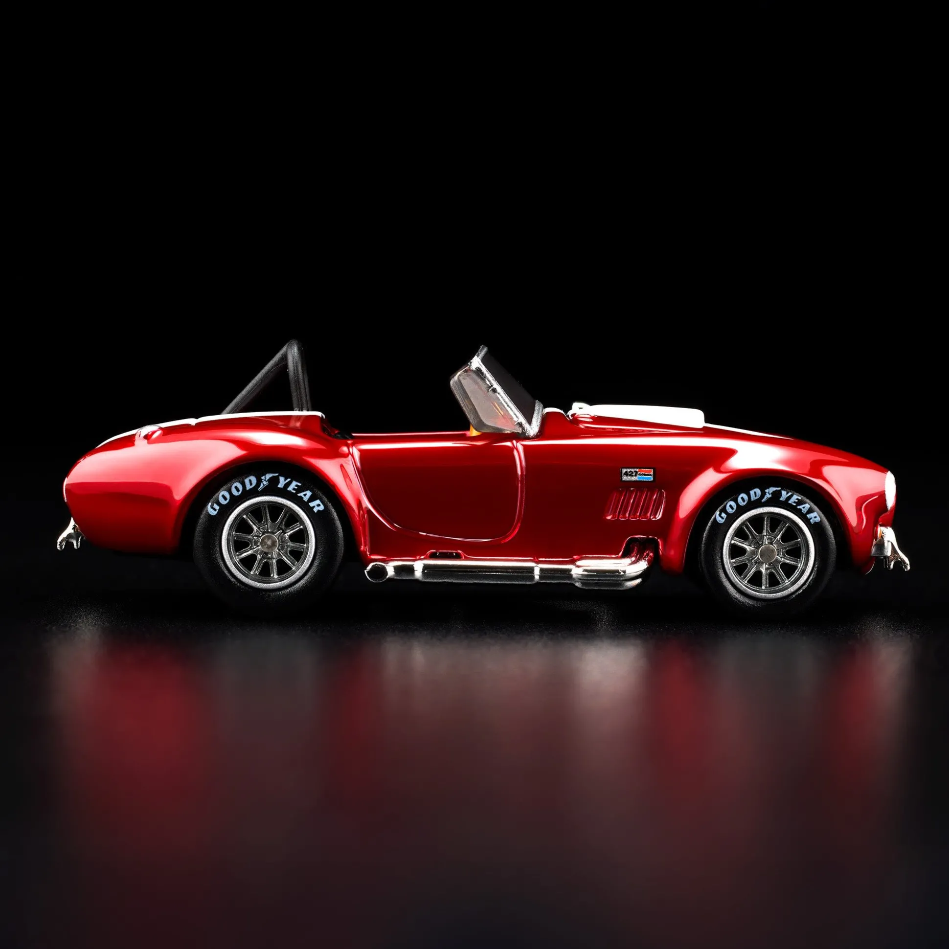 Hot Wheels RLC Exclusive Membership Car 1965 Shelby Cobra 427 S/C