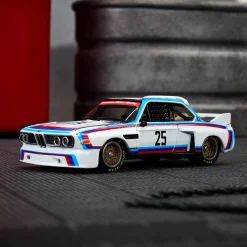 Hot Wheels Elite 64 1975 BMW 3.0 CSL Race