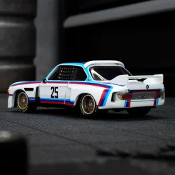 Hot Wheels Elite 64 1975 BMW 3.0 CSL Race