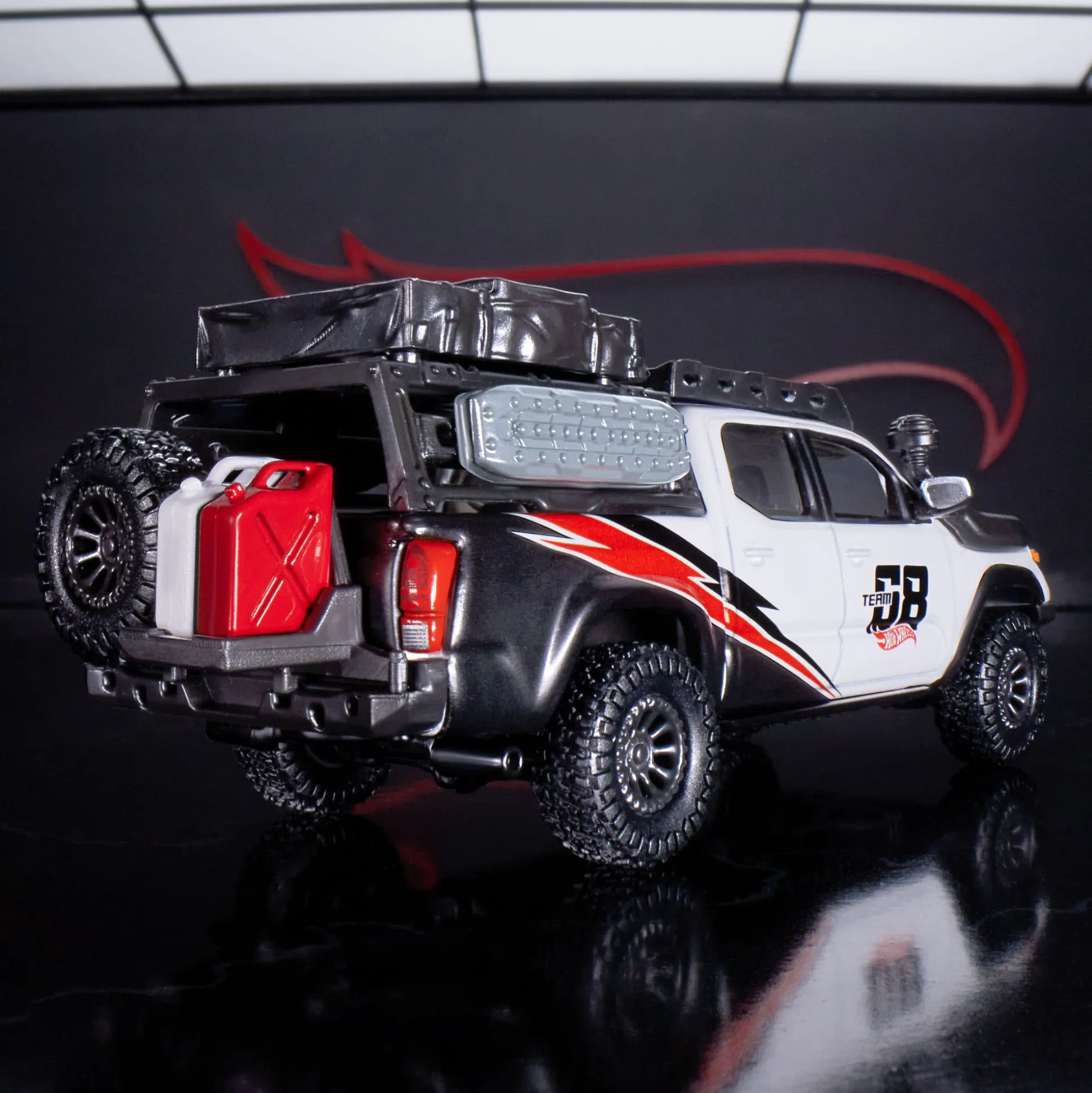 Hot Wheels Elite 64 Mod Shop '17 Toyota Tacoma