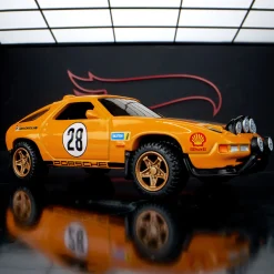 Hot Wheels Elite 64 Porsche 928 Safari