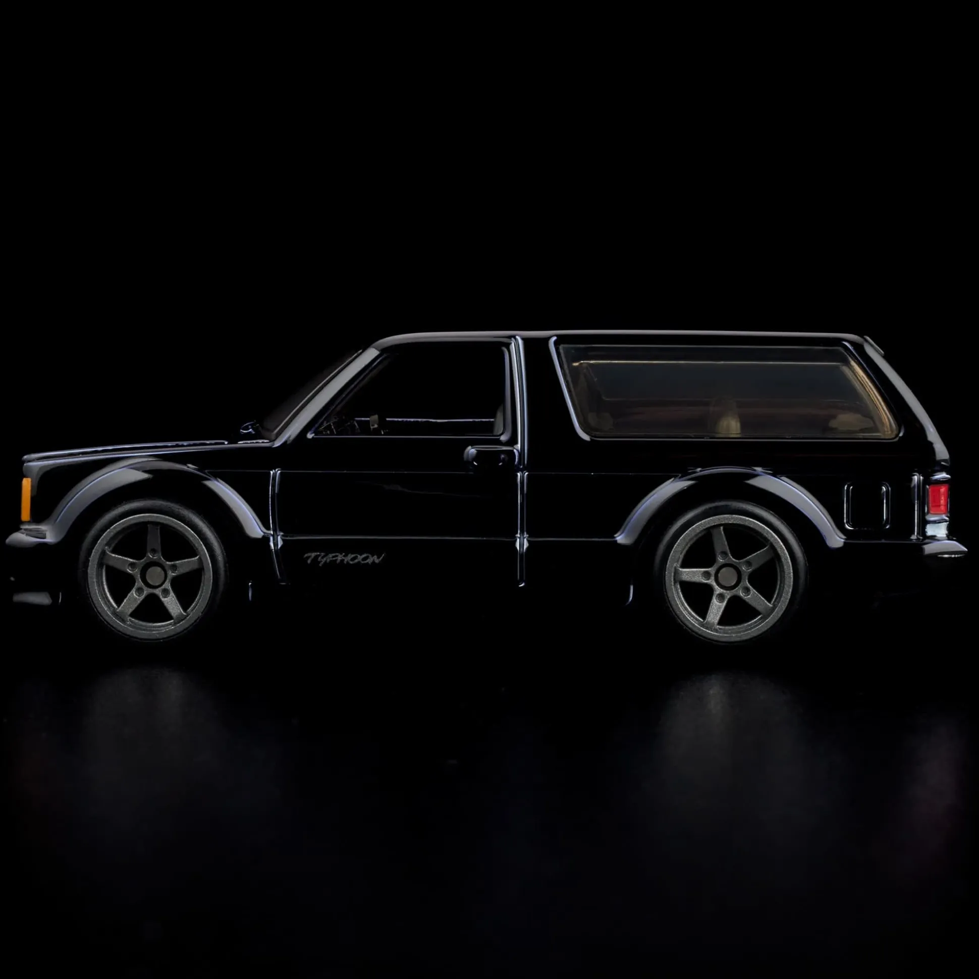 Hot Wheels RLC Exclusive 1992 GMC Typhoon