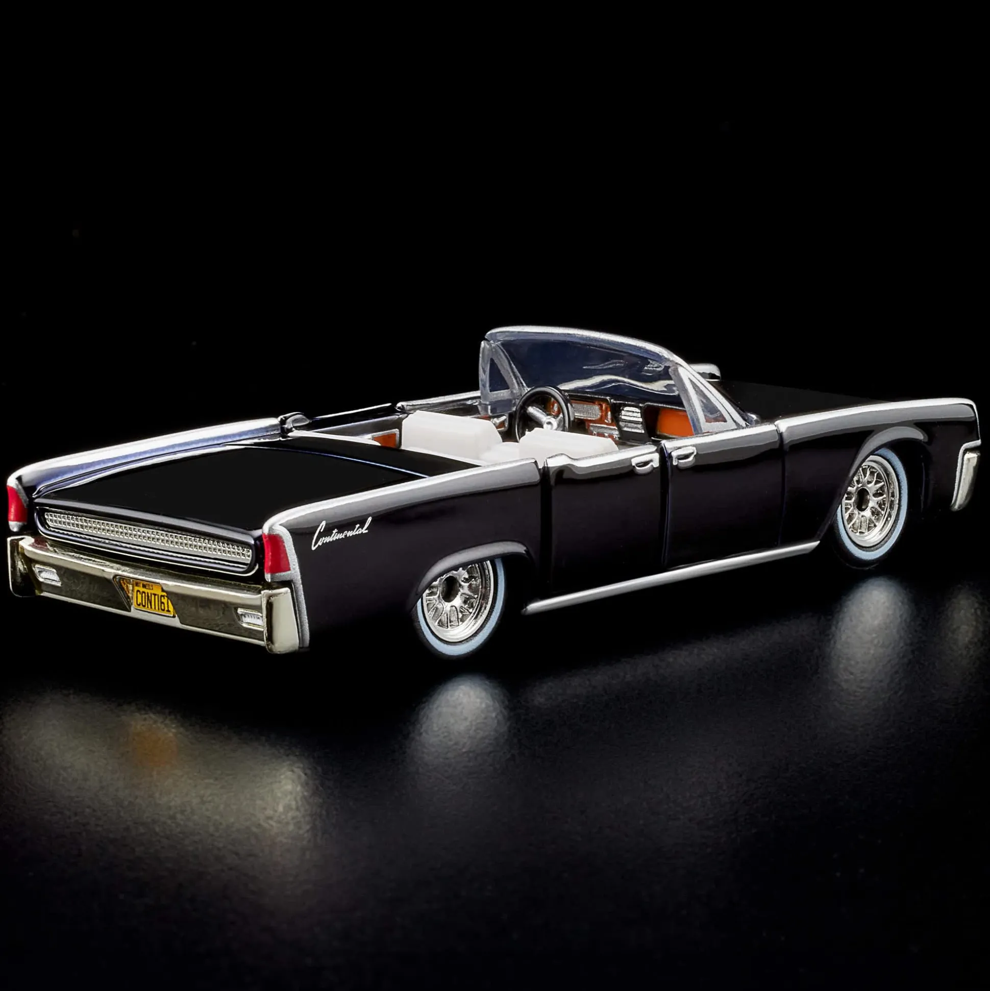 Hot Wheels RLC Exclusive ’61 Lincoln Continental
