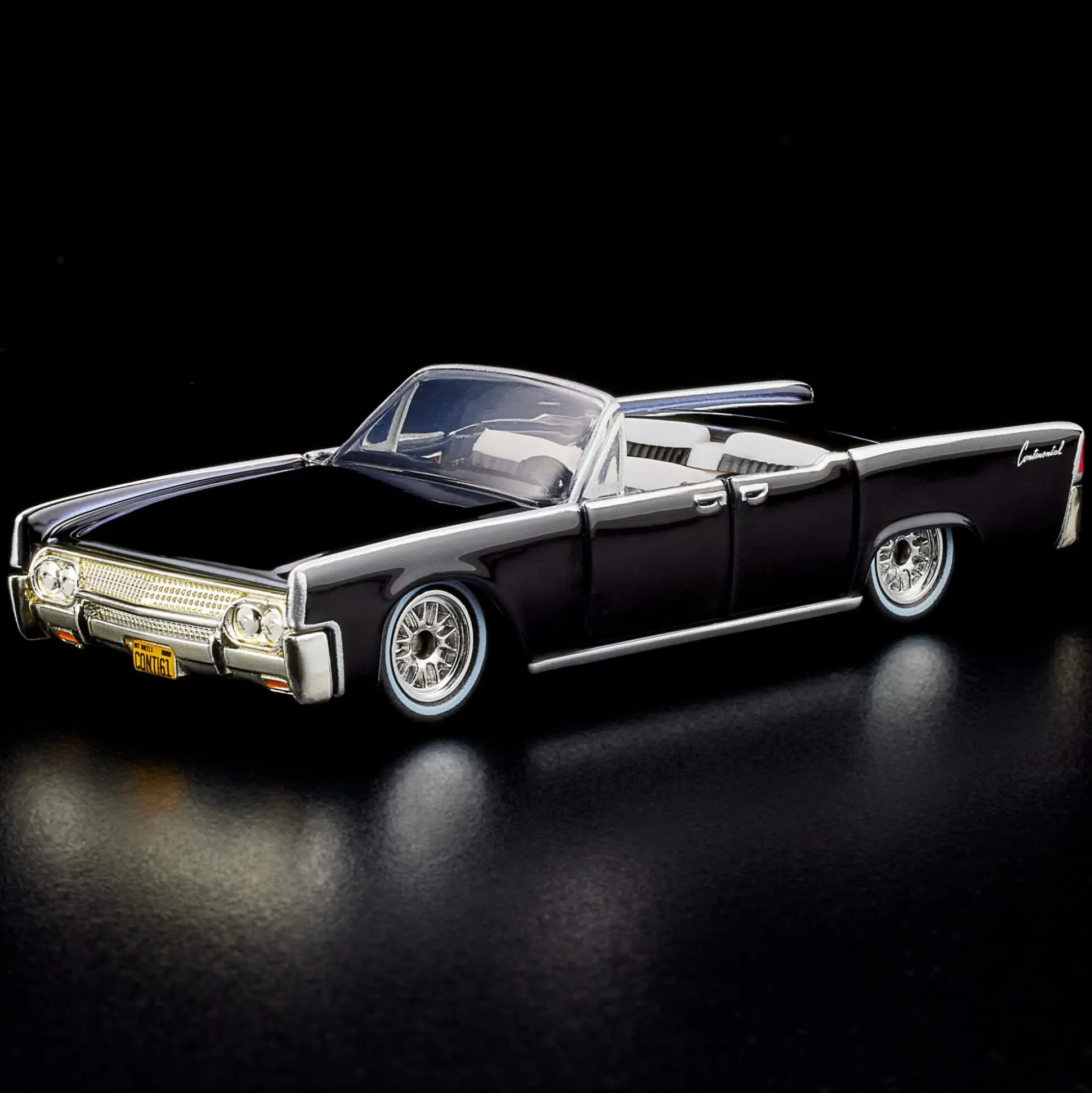 Hot Wheels RLC Exclusive ’61 Lincoln Continental