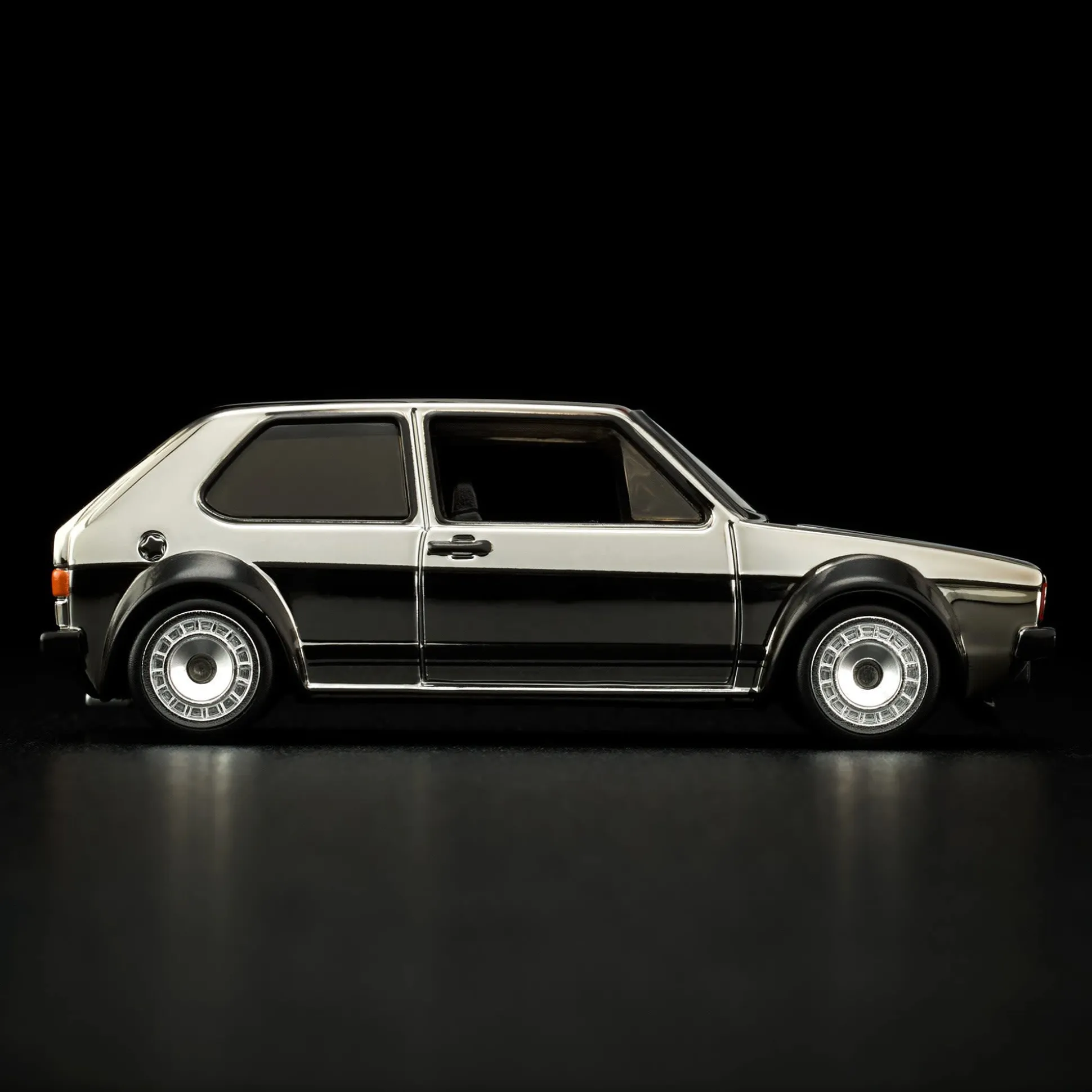 Hot Wheels RLC Exclusive 1976 Volkswagen Golf Mk1 GTI