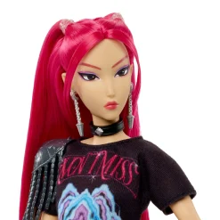KPop Demon Hunters Mira Fashion Doll
