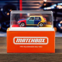 Matchbox 1995 Volkswagen Golf Harlequin