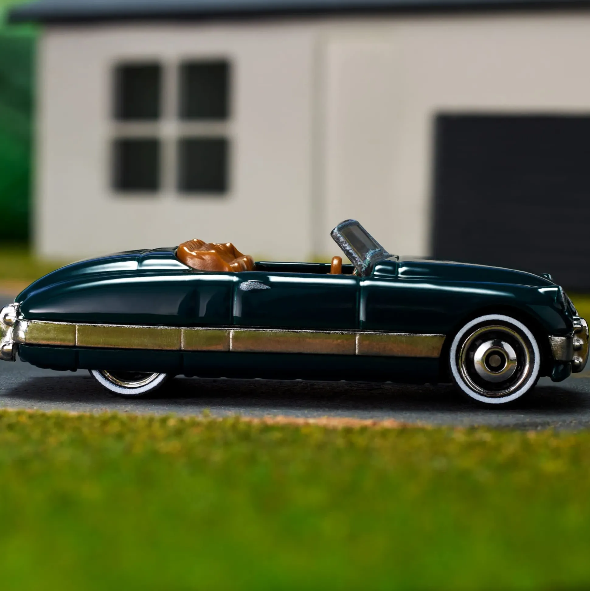 Matchbox x MotorTrend 1949 Kurtis Sport Car