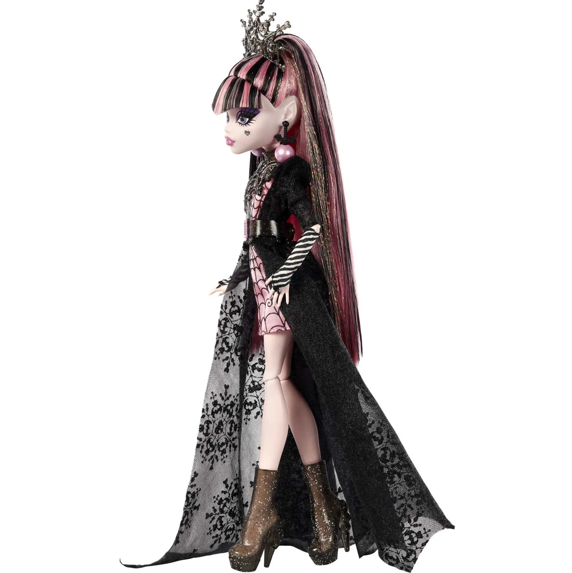 Monster High Howliday: Winter Edition Draculaura Doll